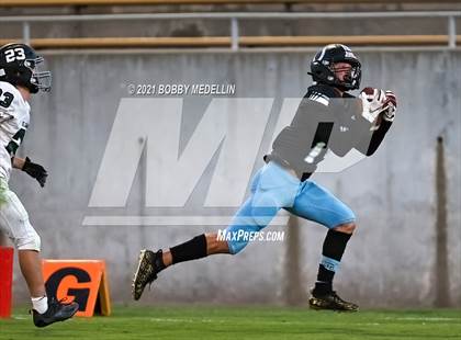 Thumbnail 2 in El Diamante @ Clovis North photogallery.