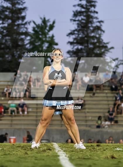 Thumbnail 1 in El Diamante @ Clovis North photogallery.