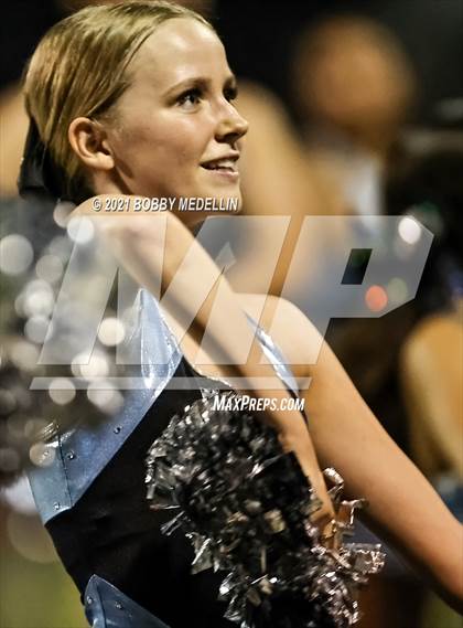 Thumbnail 1 in El Diamante @ Clovis North photogallery.