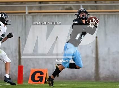 Thumbnail 1 in El Diamante @ Clovis North photogallery.