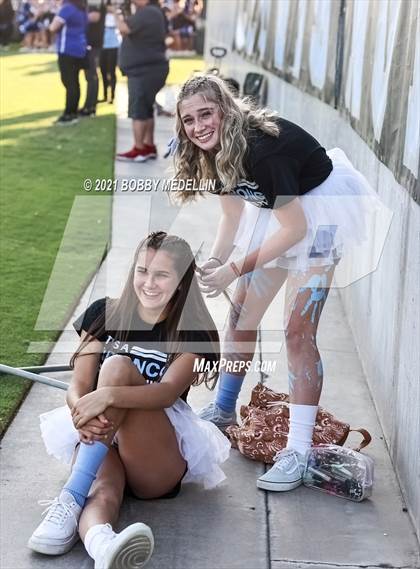 Thumbnail 3 in El Diamante @ Clovis North photogallery.