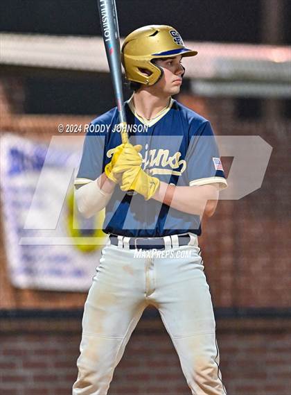 Thumbnail 1 in DeRidder vs Sacred Heart Ville Platte photogallery.