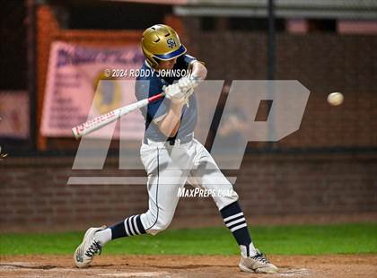 Thumbnail 3 in DeRidder vs Sacred Heart Ville Platte photogallery.