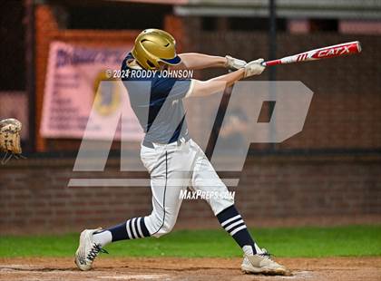 Thumbnail 1 in DeRidder vs Sacred Heart Ville Platte photogallery.