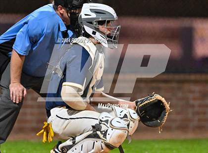 Thumbnail 1 in DeRidder vs Sacred Heart Ville Platte photogallery.
