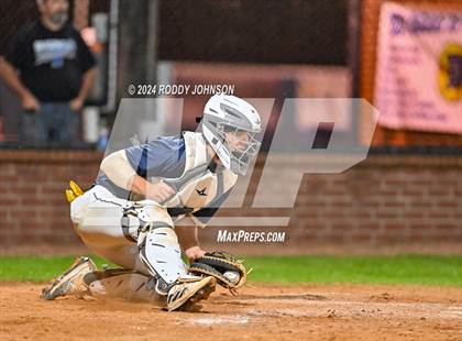 Thumbnail 2 in DeRidder vs Sacred Heart Ville Platte photogallery.