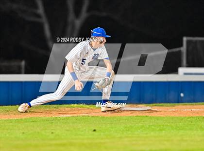 Thumbnail 1 in DeRidder vs Sacred Heart Ville Platte photogallery.
