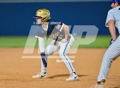 Thumbnail 3 in DeRidder vs Sacred Heart Ville Platte photogallery.