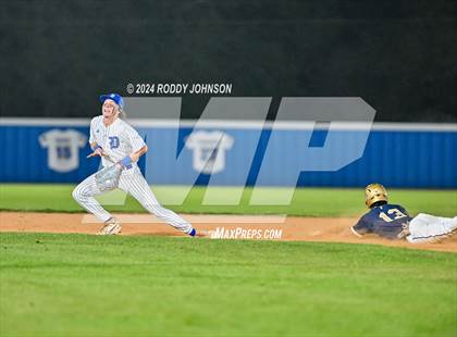 Thumbnail 2 in DeRidder vs Sacred Heart Ville Platte photogallery.