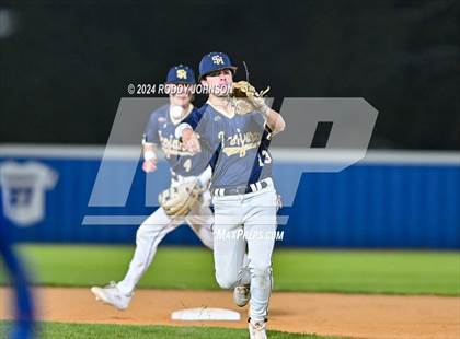 Thumbnail 2 in DeRidder vs Sacred Heart Ville Platte photogallery.