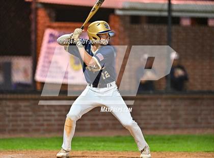 Thumbnail 2 in DeRidder vs Sacred Heart Ville Platte photogallery.