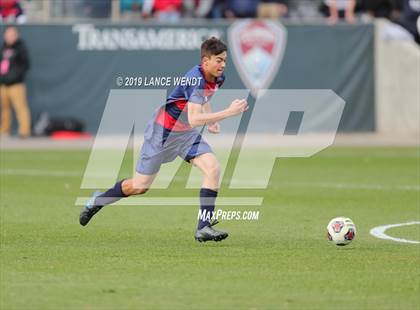 Thumbnail 1 in Roaring Fork vs. Kent Denver (CHSAA 3A State Final) photogallery.