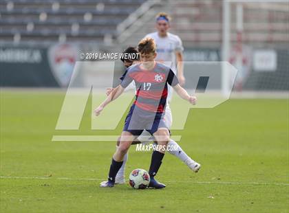 Thumbnail 2 in Roaring Fork vs. Kent Denver (CHSAA 3A State Final) photogallery.