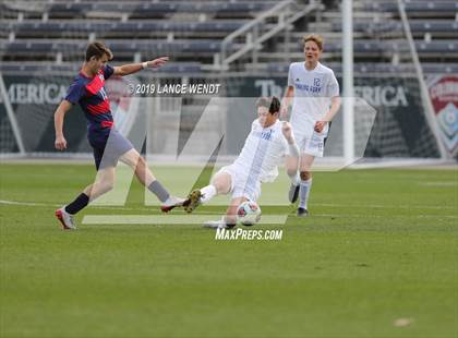 Thumbnail 2 in Roaring Fork vs. Kent Denver (CHSAA 3A State Final) photogallery.