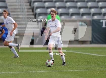 Thumbnail 2 in Roaring Fork vs. Kent Denver (CHSAA 3A State Final) photogallery.