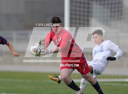 Thumbnail 2 in Roaring Fork vs. Kent Denver (CHSAA 3A State Final) photogallery.