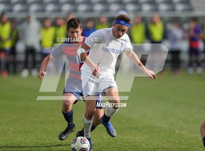 Thumbnail 3 in Roaring Fork vs. Kent Denver (CHSAA 3A State Final) photogallery.