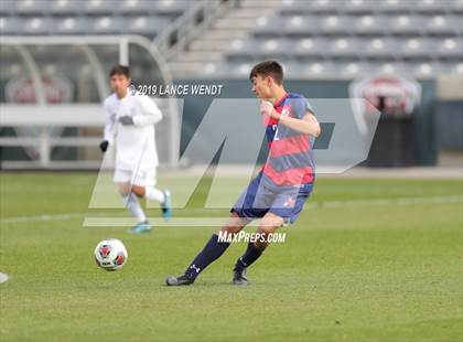 Thumbnail 1 in Roaring Fork vs. Kent Denver (CHSAA 3A State Final) photogallery.