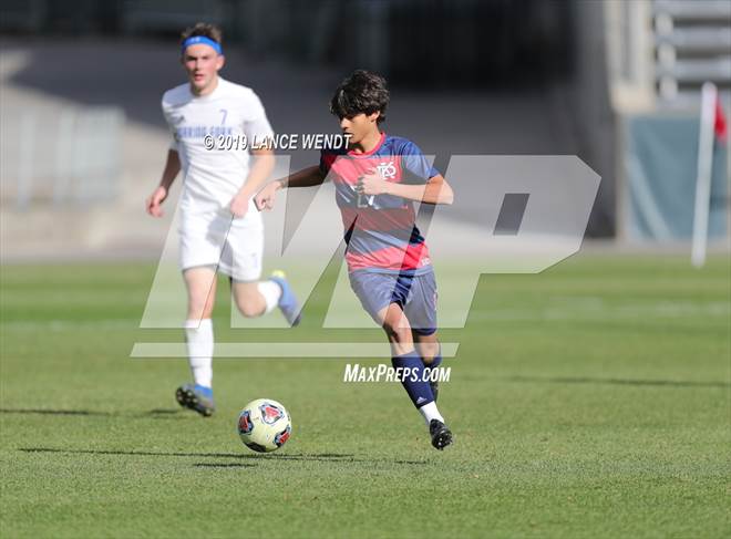 null - Photo 01