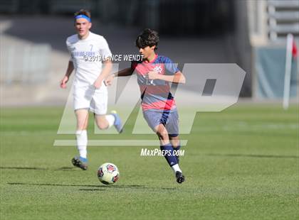 Thumbnail 3 in Roaring Fork vs. Kent Denver (CHSAA 3A State Final) photogallery.