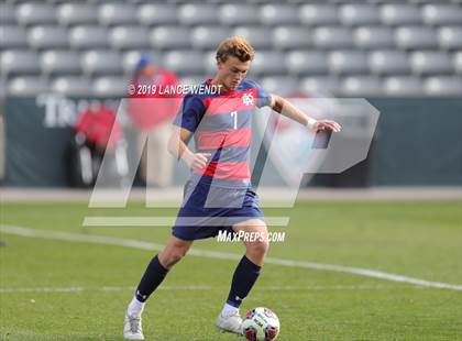 Thumbnail 1 in Roaring Fork vs. Kent Denver (CHSAA 3A State Final) photogallery.