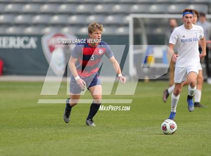 Thumbnail 3 in Roaring Fork vs. Kent Denver (CHSAA 3A State Final) photogallery.