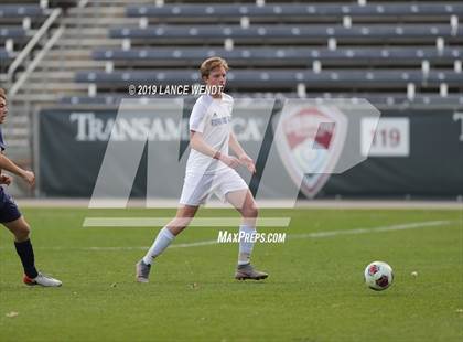 Thumbnail 2 in Roaring Fork vs. Kent Denver (CHSAA 3A State Final) photogallery.