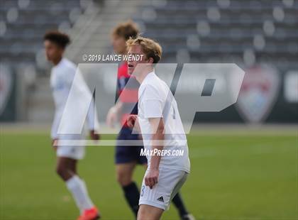 Thumbnail 1 in Roaring Fork vs. Kent Denver (CHSAA 3A State Final) photogallery.