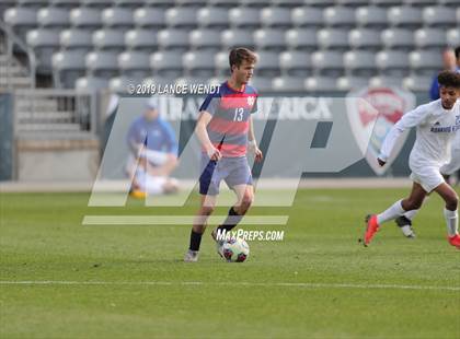 Thumbnail 1 in Roaring Fork vs. Kent Denver (CHSAA 3A State Final) photogallery.