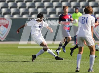 Thumbnail 2 in Roaring Fork vs. Kent Denver (CHSAA 3A State Final) photogallery.