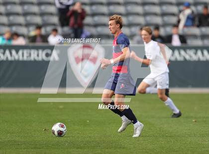 Thumbnail 3 in Roaring Fork vs. Kent Denver (CHSAA 3A State Final) photogallery.