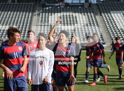 Thumbnail 1 in Roaring Fork vs. Kent Denver (CHSAA 3A State Final) photogallery.