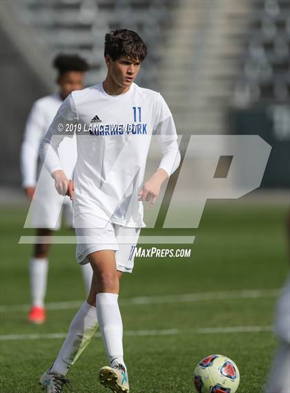 Thumbnail 3 in Roaring Fork vs. Kent Denver (CHSAA 3A State Final) photogallery.
