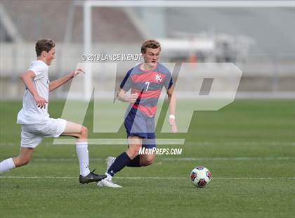 Thumbnail 1 in Roaring Fork vs. Kent Denver (CHSAA 3A State Final) photogallery.