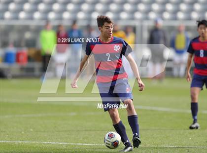 Thumbnail 3 in Roaring Fork vs. Kent Denver (CHSAA 3A State Final) photogallery.