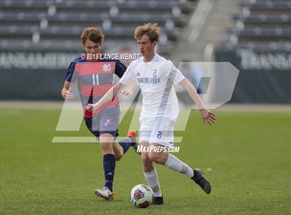 Thumbnail 3 in Roaring Fork vs. Kent Denver (CHSAA 3A State Final) photogallery.