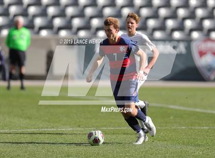 Thumbnail 1 in Roaring Fork vs. Kent Denver (CHSAA 3A State Final) photogallery.