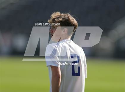 Thumbnail 3 in Roaring Fork vs. Kent Denver (CHSAA 3A State Final) photogallery.