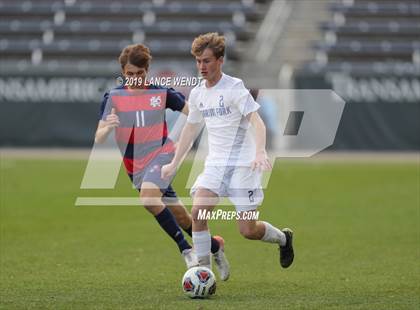 Thumbnail 2 in Roaring Fork vs. Kent Denver (CHSAA 3A State Final) photogallery.