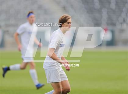 Thumbnail 3 in Roaring Fork vs. Kent Denver (CHSAA 3A State Final) photogallery.