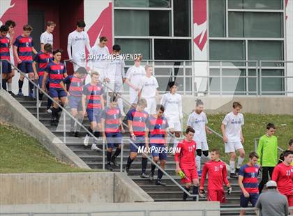 Thumbnail 3 in Roaring Fork vs. Kent Denver (CHSAA 3A State Final) photogallery.