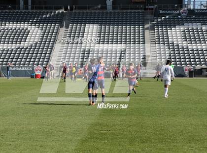 Thumbnail 2 in Roaring Fork vs. Kent Denver (CHSAA 3A State Final) photogallery.