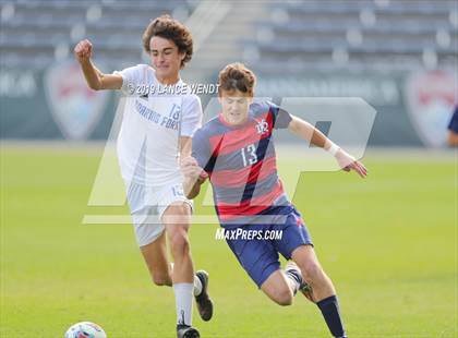 Thumbnail 2 in Roaring Fork vs. Kent Denver (CHSAA 3A State Final) photogallery.