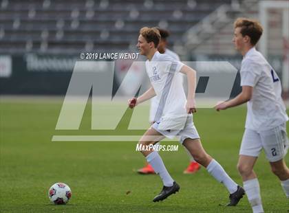Thumbnail 3 in Roaring Fork vs. Kent Denver (CHSAA 3A State Final) photogallery.