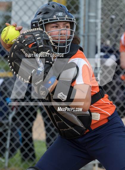 Thumbnail 2 in Racine vs Muskego (WIAA Division 1 Regional Playoff) photogallery.