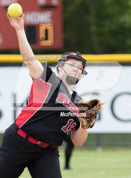 Thumbnail 1 in Racine vs Muskego (WIAA Division 1 Regional Playoff) photogallery.