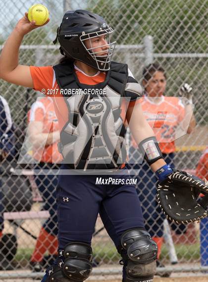 Thumbnail 3 in Racine vs Muskego (WIAA Division 1 Regional Playoff) photogallery.
