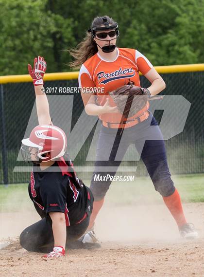 Thumbnail 2 in Racine vs Muskego (WIAA Division 1 Regional Playoff) photogallery.
