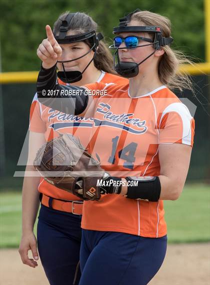 Thumbnail 3 in Racine vs Muskego (WIAA Division 1 Regional Playoff) photogallery.