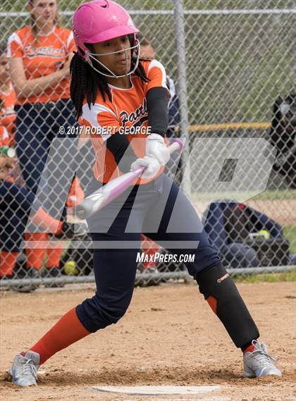 Thumbnail 2 in Racine vs Muskego (WIAA Division 1 Regional Playoff) photogallery.